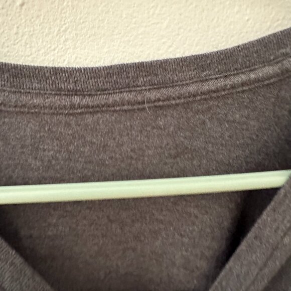 Tina Turner Dark Grey Unisex T-Shirt No Tag but fits like a 3XL - Picture 2 of 4